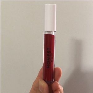 Honest Beauty liquid lipstick (Love)
